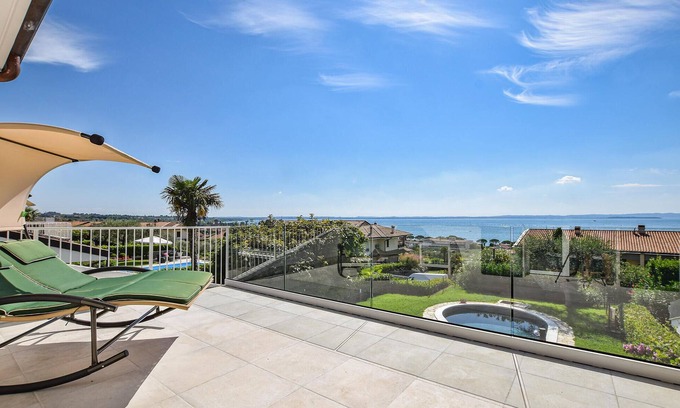 Montioni House | 3 bedroom stunning home in Lazise