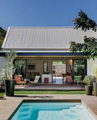 Black River Villa | 3 bedroom villa nestled in nature