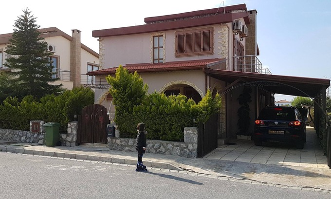 Kyrenia Villa | 3 Bedroom Villa with 2 Barthrooms and Private Parking, Private Beach
