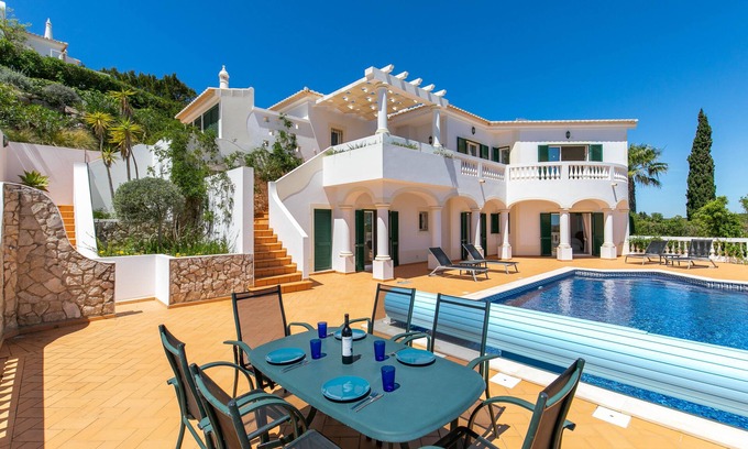 Figueira Villa | 3 Bedroom Villa with Private Pool located on San Antonio Golf Course near Budens