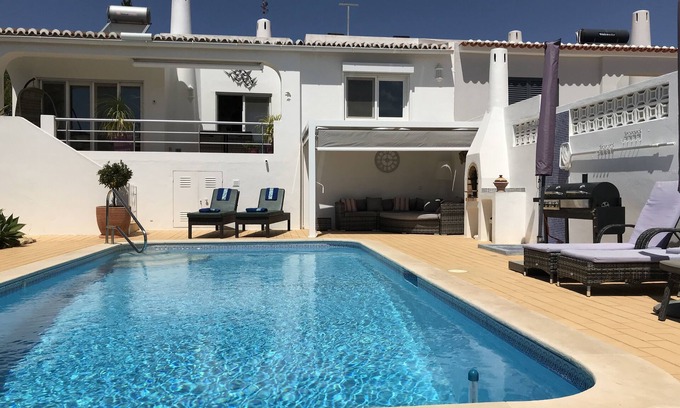 Mato Serrao House | 3 bedroom villa with private pool
