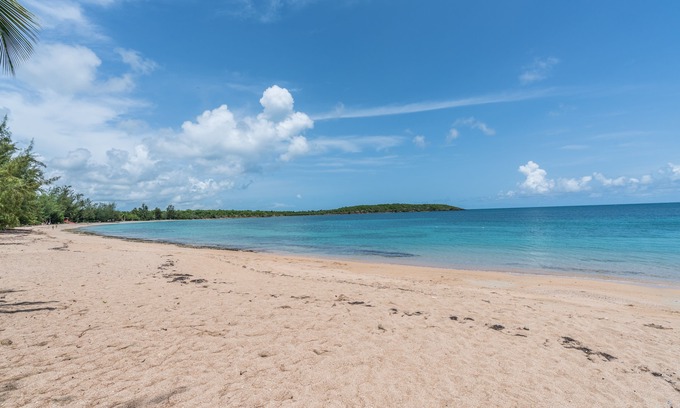 Cabezas Villa | 3 Bedrooms, 2 Bathrooms, Sleep 6.