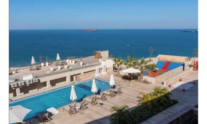 Ataqah Ski Chalet | 3 Bedrooms full sea view