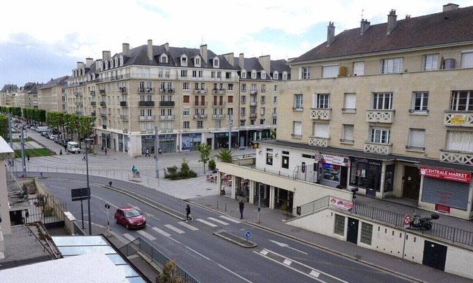 Vaugueux Apartment | 3 Bedrooms - Spacious and friendly - City Center