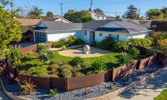 West Mesa House | 3 blocks from the Ocean