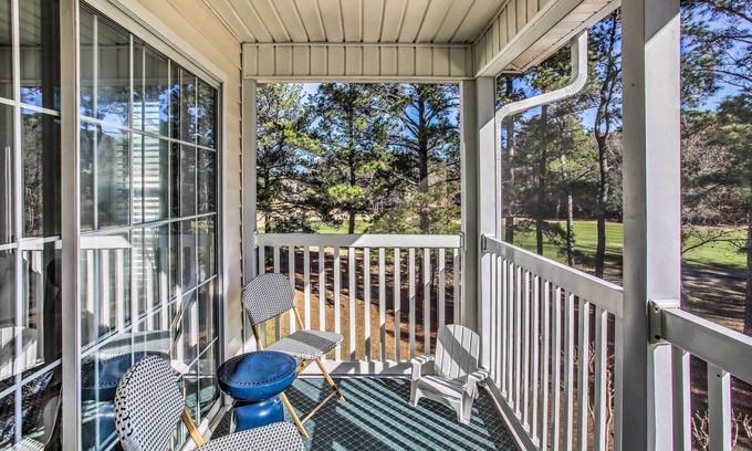 Longs Condo | 3 Community Pools: Golf Course Condo in Longs