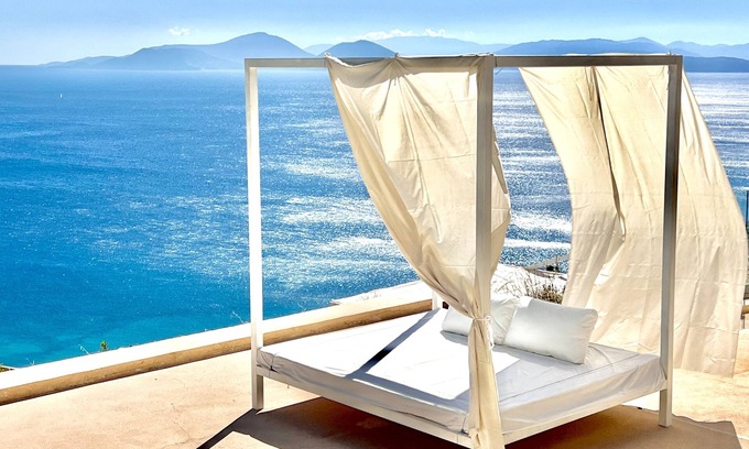 Vassiliki Villa | 3/Get a 10%-25% discount ,Independent Villa With Private Pool
