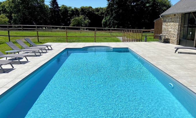 Thourie House | 3 gites 20 pers - Equestrian estate, horses, swimming pool - Receptions, weddings