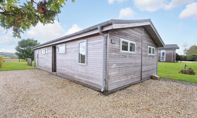 Dobwalls Cottage | 3 HORIZON VIEW, pet friendly, luxury holiday cottage in Dobwalls