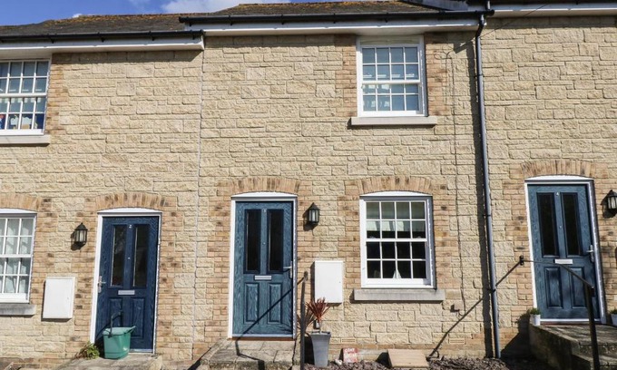 Brading House | 3 Old Post Office Mews