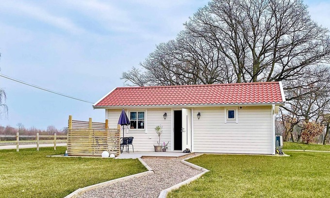 Bergkvara House | 3 person holiday home in BERGKVARA