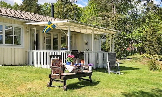 Torestorp House | 3 person holiday home in TORESTORP