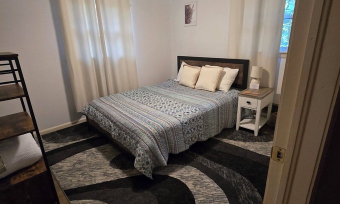 Marietta House | 3# Private, Affordable & Clean Room