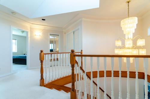 Queensborough House | 3 Private, spacious, bright rooms in a Gorgeous house