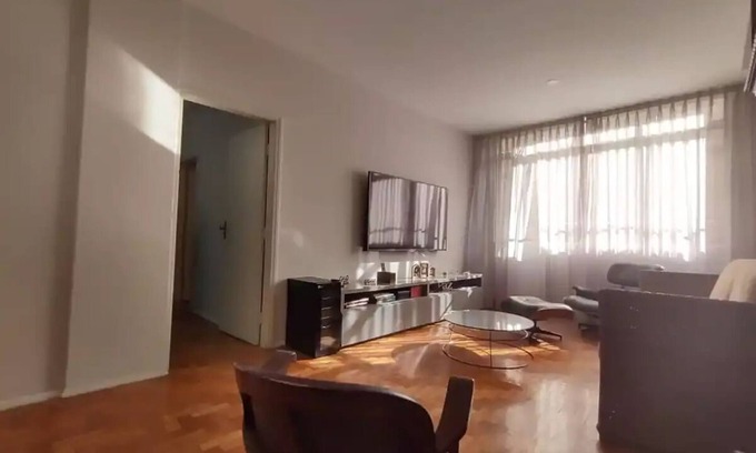 Centro Apartment | 3 Quartos, 1 Suíte, 2 Banheiros, Cozinha Americana
