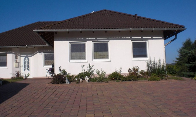 Adorf Apartment | 3 star apartment, quiet area, beautiful view, basic supply in the village