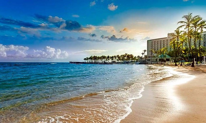 Puerta de Tierra Hotel | 3-Star Hotel ∙ Caribe Hilton