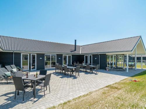Houstrup House | 30 person holiday home in Nørre Nebel