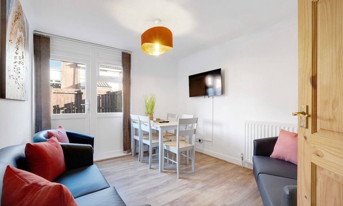 Peterlee House | 30 Stafford Place, Peterlee