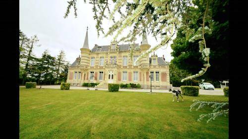 Cartigny l'Epinay House | 300 m² House ∙ 6 bedrooms ∙ 14 guests