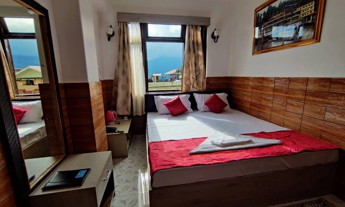 Gangtok House | 3000 m² House ∙ 12 bedrooms ∙ 30 guests