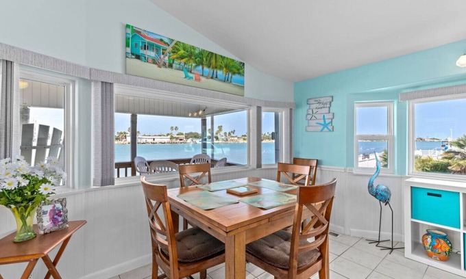 Port Isabel House | 307 Long Island Village