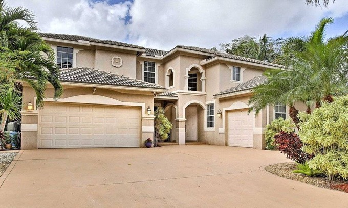 Jupiter Farms Villa | 316 m² Villa ∙ 5 bedrooms ∙ 12 guests