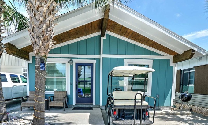 Lower Grand Lagoon House | 334 Lagoon Lane - Stunning 3 Bedroom with Golf Cart!