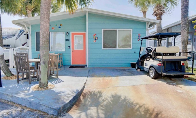 Lower Grand Lagoon House | 348 Amberjack Dr. - Great 2 bedroom 2 bath with Golf Cart!