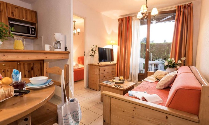 Evian-les-Bains Apartment | 35 m² Apartment ∙ 1 bedroom ∙ 5 guests