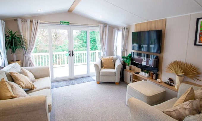 St Leonards-On-Sea RV Rental | 35 Redwood - Beauport Park, Hastings
