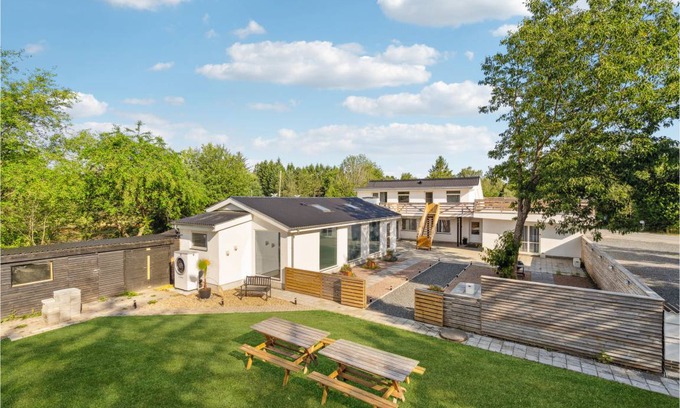 Herning House | 350 m² House ∙ 5 bedrooms ∙ 18 guests