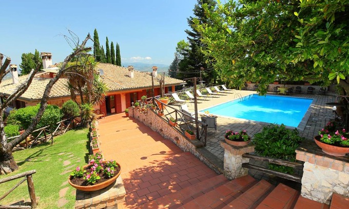 Monte Compatri Villa | 350 m² Villa ∙ 1 bedroom ∙ 10 guests