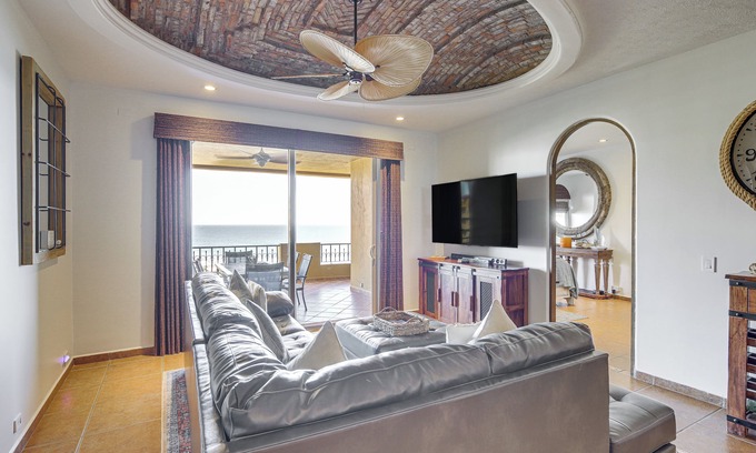 Puerto Penasco Villa | 350 Sq Ft Balcony: Oceanfront Puerto Peñasco Villa