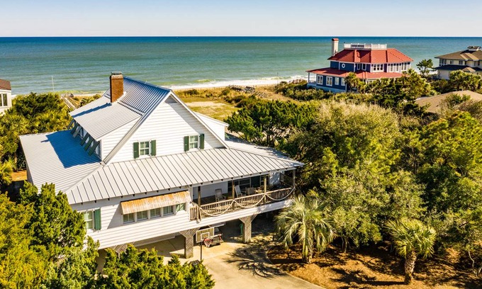Georgetown County House | 351 m² House ∙ 9 bedrooms ∙ 25 guests