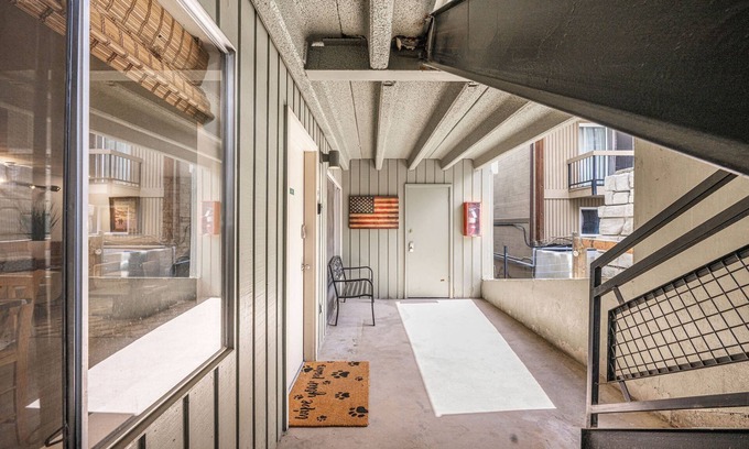 North Park City Condo | * 36-Hour Flash Sale* Epic Powder Alert – Book Now!