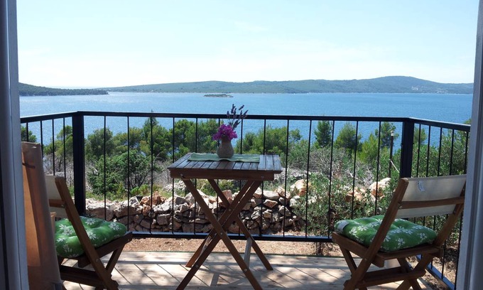 Cove Makarac (Milna) House | 36 m² House ∙ 1 bedroom ∙ 4 guests