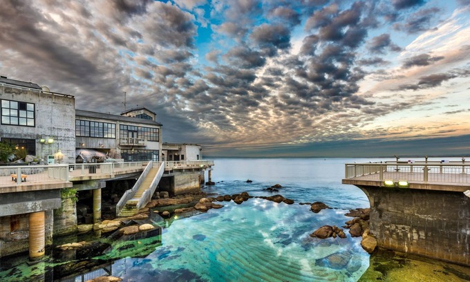 Pacific Grove House | 3788 Seagull's Nest ~ Walk to Downtown & Beach, Views of the Bay & Sea Life!