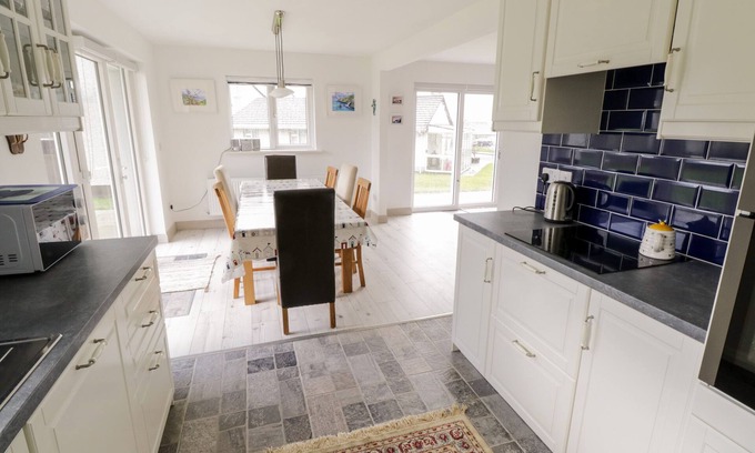 Enniscrone Cottage | 38 Carrowhubbock Holiday Village