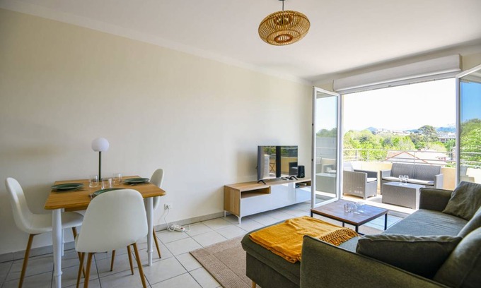 Bonneveine Apartment | 38 m² Apartment ∙ 1 bedroom ∙ 2 guests
