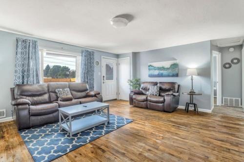 Southeast Colorado Springs House | 3BD Dog Friendly Mid-Term & Corporate Rental