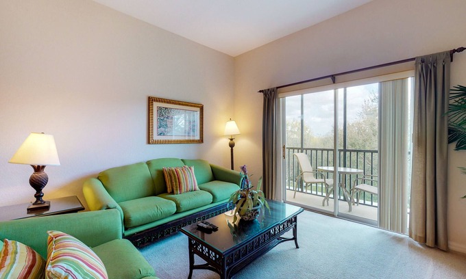 Bahama Bay Condo | 3rd floor condo w/sauna, tennis court, near theme parks, basketball court