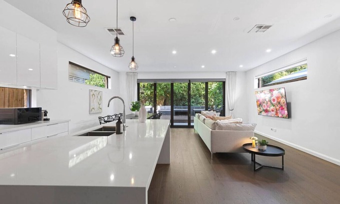 Neutral Bay House | 4 BDR Federation Style Home