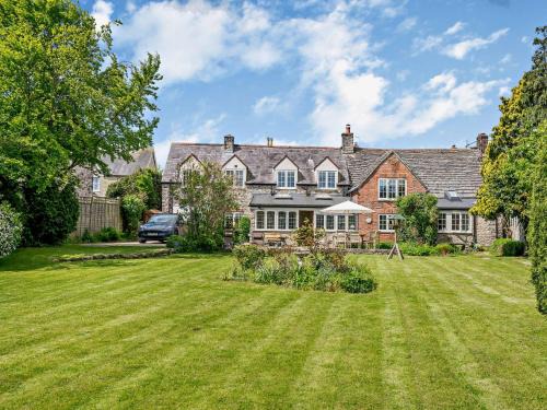 Corfe House | 4 Bed in Isle of Purbeck IC101