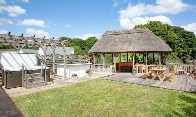 Cheriton Bishop Cottage | 4 bedroom accommodation in Cheriton Bishop