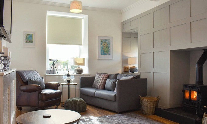 Shannochie Cottage | 4 bedroom accommodation in West Bennan, near Shannochie