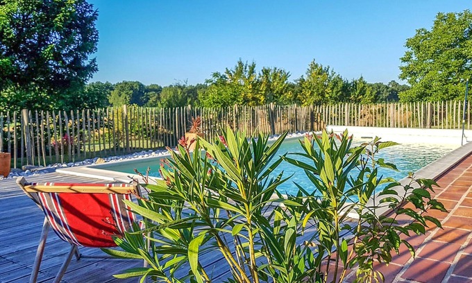 Saint-Bonnet House | 4 bedroom accommodation in Saint-Bonnet