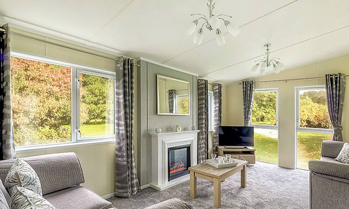 Mablethorpe Ski Chalet | 4 bedroom accommodation in Mablethorpe