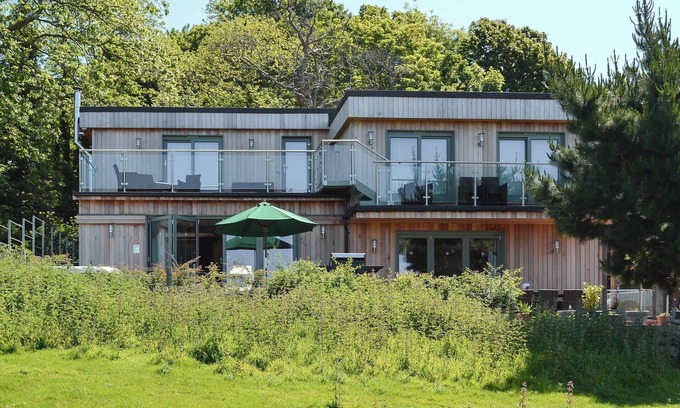 Icklesham Cottage | 4 bedroom accommodation in Winchelsea, near Rye