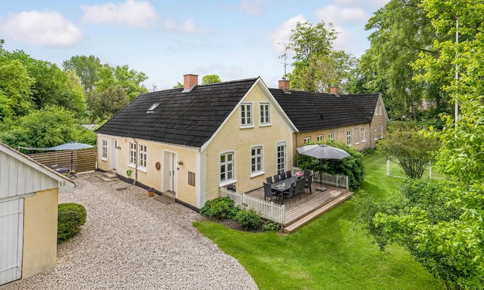 Kolind House | 4 bedroom cozy home in Kolind